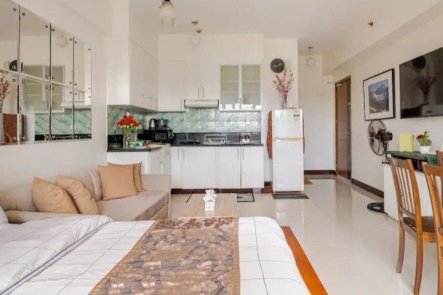 Clean living room